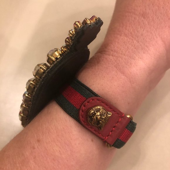 Gucci Web Crystal Heart Bracelet in Red NEW IN BOX - Picture 9 of 13